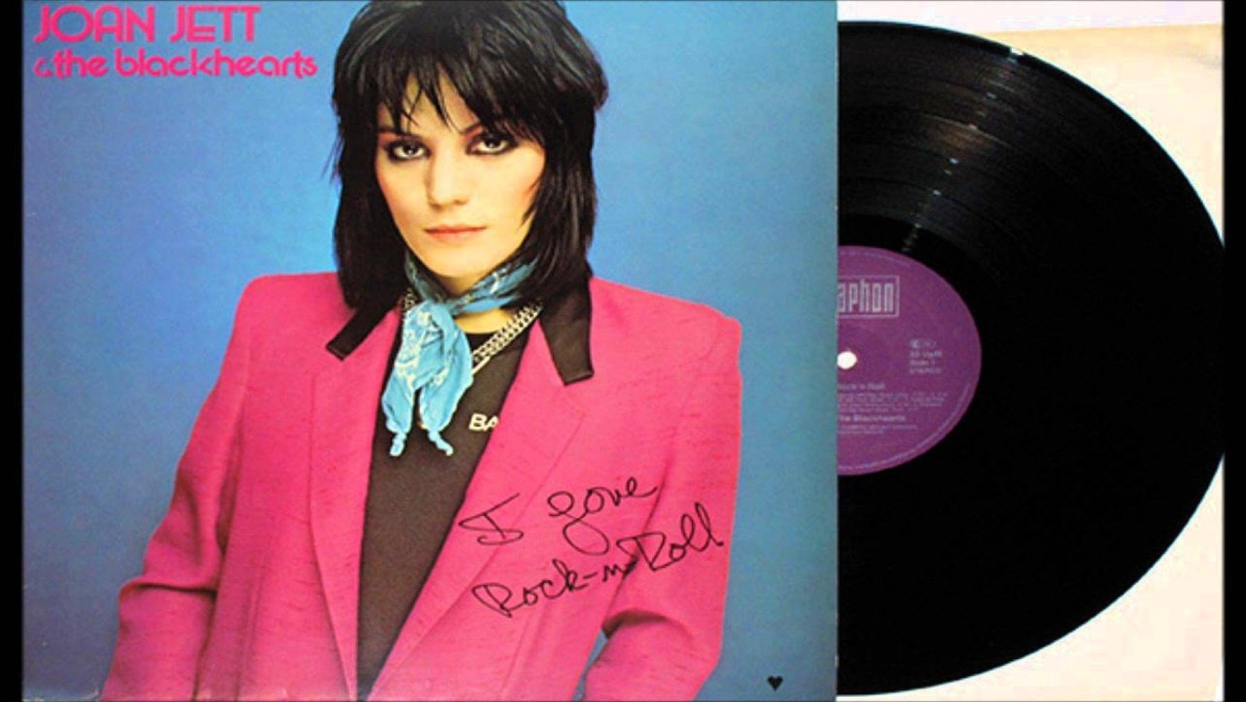La copertina di "I Love Rock n&rsquo; Roll" &egrave; la traccia che apre e che d&agrave; il nome al secondo album di  Joan Jett and the Blackhearts, pubblicato il 18 novembre 1981. Il brano &egrave; stato scritto da Alan Merrill e Jake Hooker dei The Arrows nel  1975. La versione di Joan Jett e the Blackhearts raggiunse la posizione  numero uno della Billboard Hot 100, rimanendoci per sette settimane.
