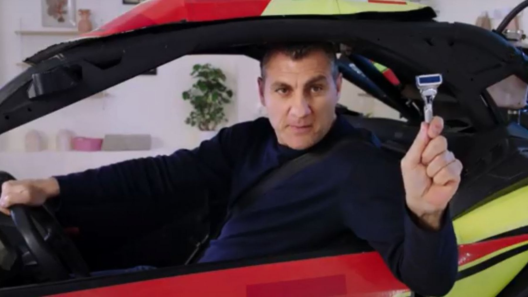 Christian "Bobo" Vieri, 46 anni, in uno spot della Gillette
