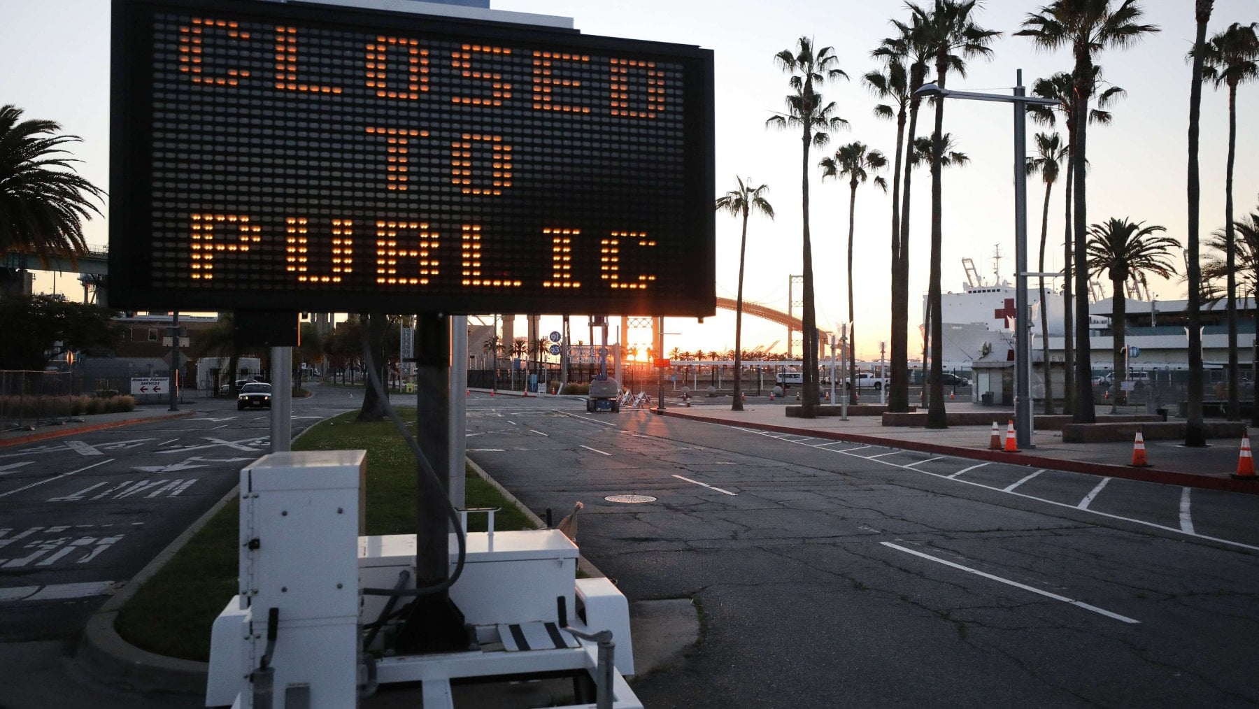 Il porto di Los Angeles chiuso al pubblico, 15 aprile 2020 (Mario Tama/Getty Images/AFP)