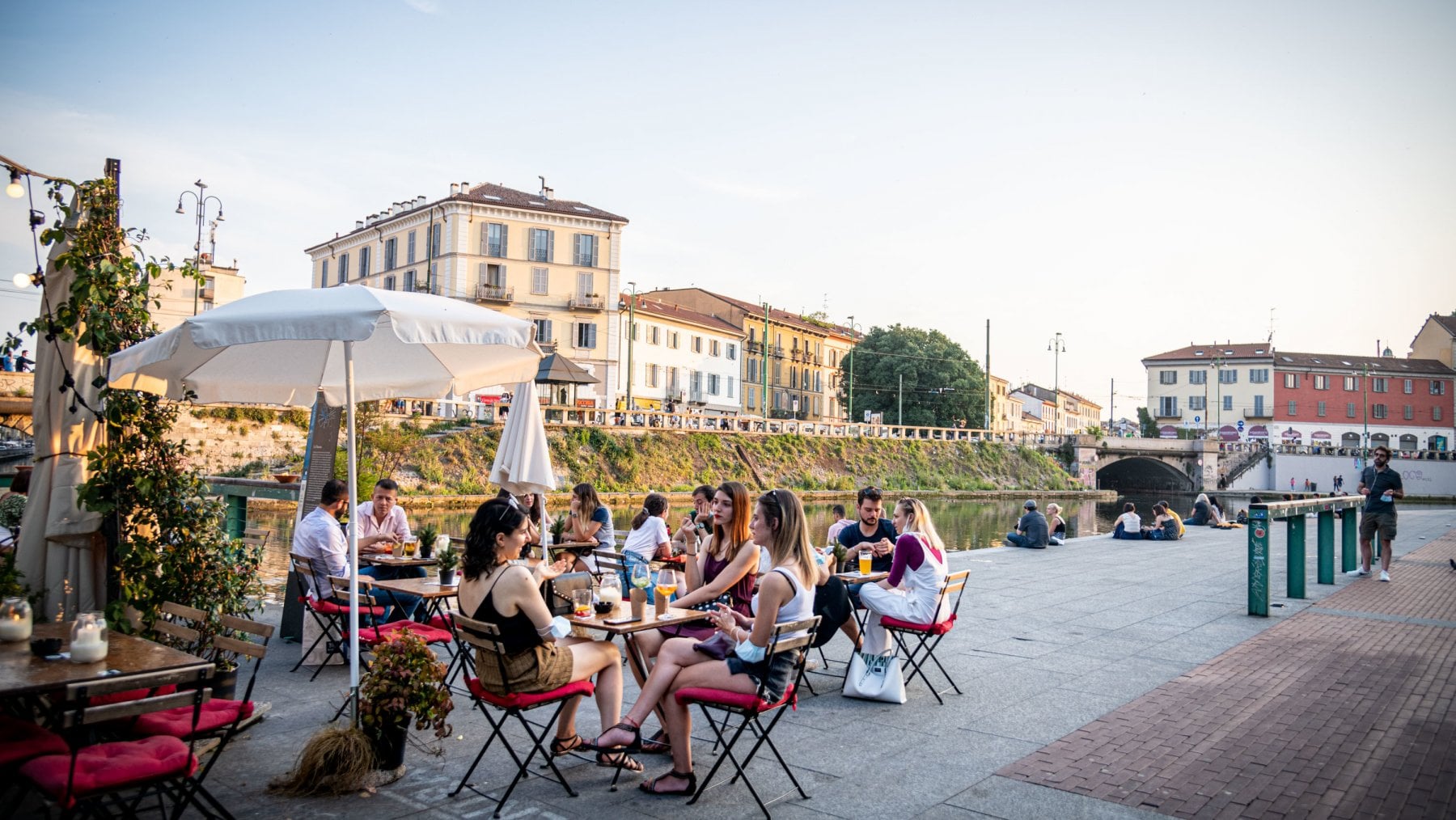 Tornate a mangiare (fuori)