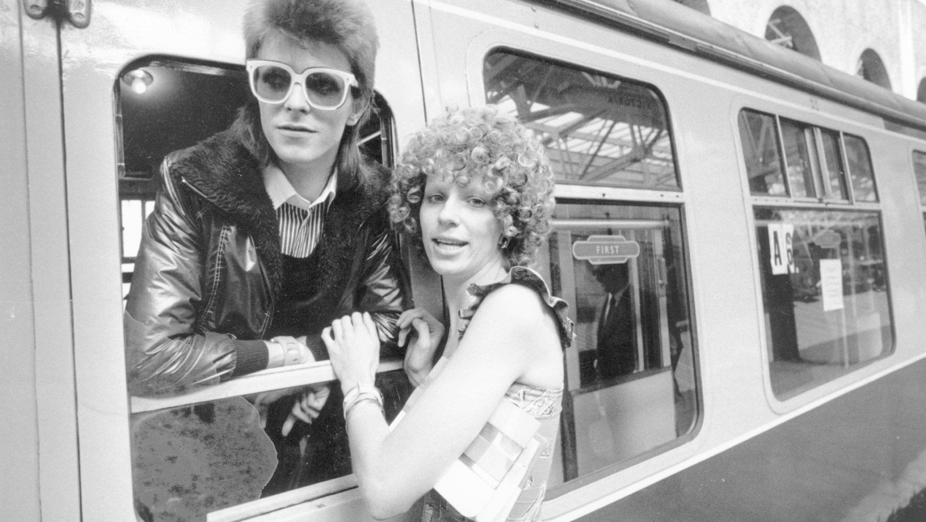 David Bowie nel 1973 con la moglie Angie (Smith/Express/Getty Images)