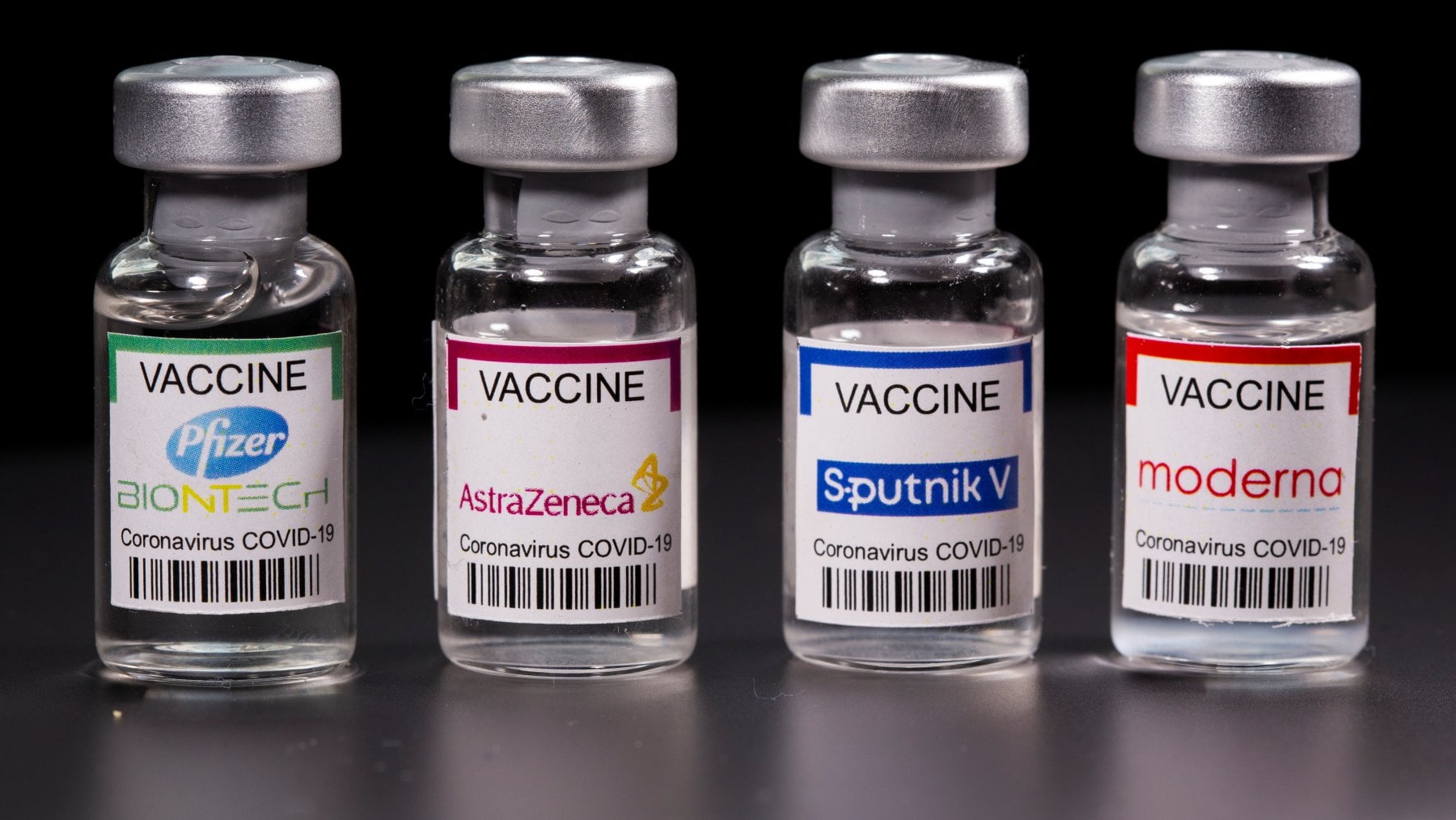 Vaccini, l’Europa congela l’opzione Sputnik. Si attende l’ok Ema: dubbi sulle forniture