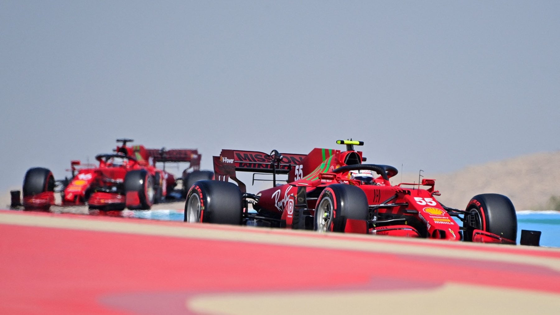 Ferrari, bentornata velocità “Tutti molto vicini”