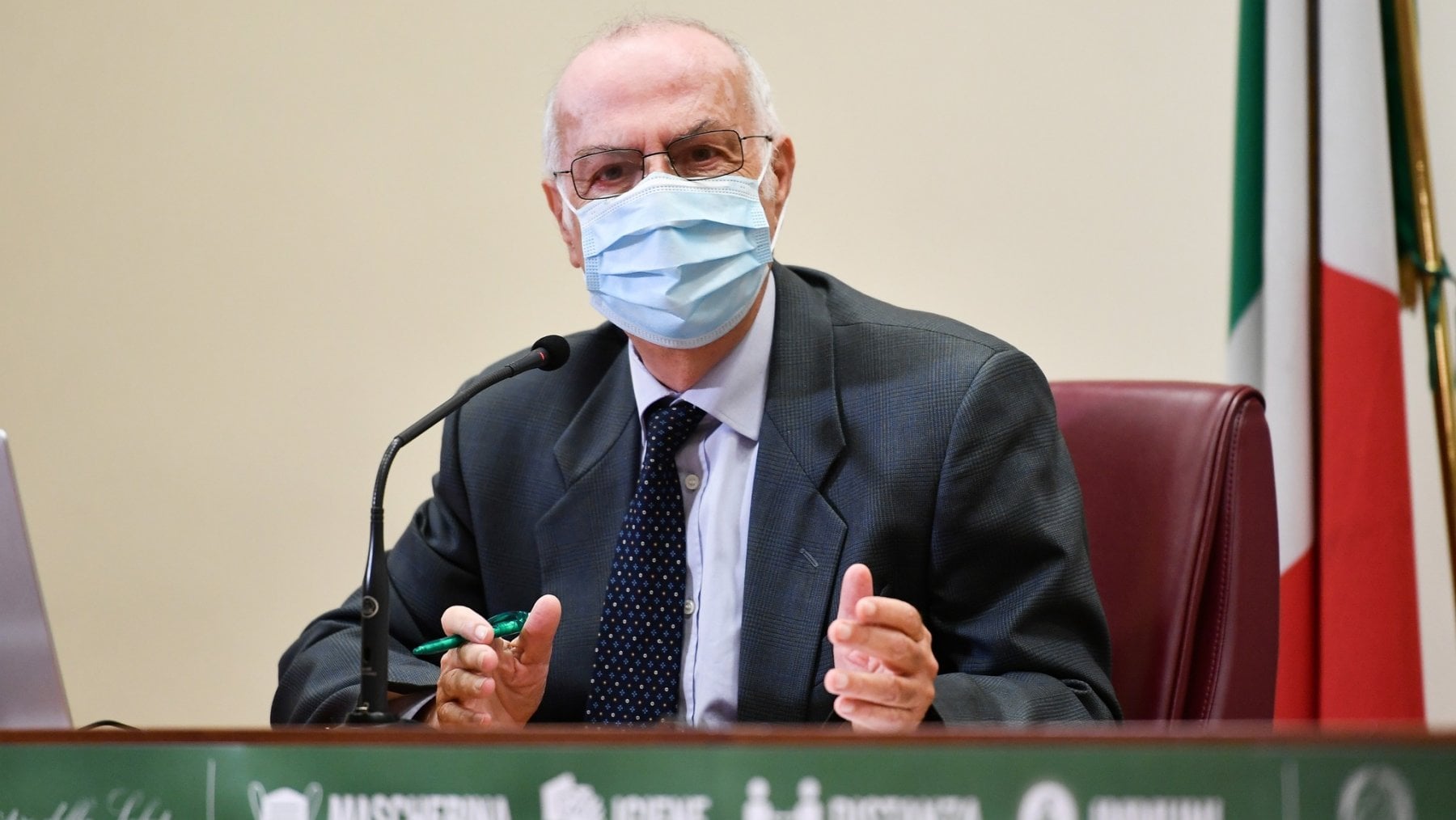 Covid, Rezza: "Riaprire è un rischio ma siamo pronti a intervenire. Due o tre settimane decisive”