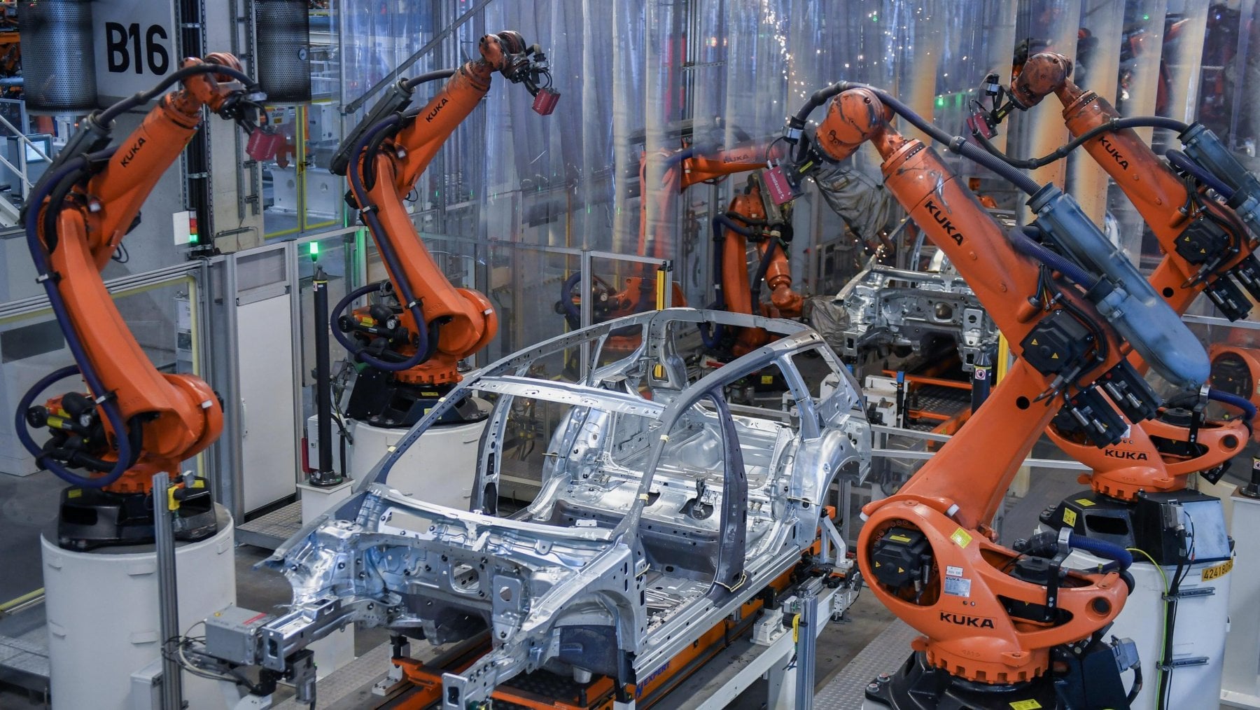 La Penuria Di Chip Manda In Crisi I Colossi Dell auto La Repubblica