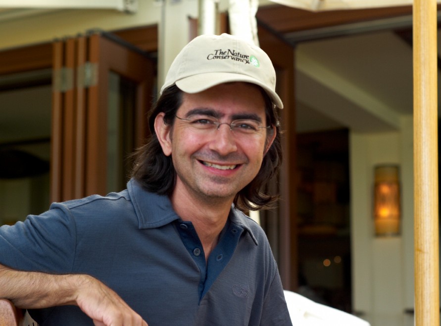 Pierre Omidyar, web miliardario e filantropo