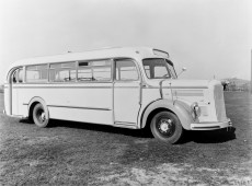Al salone di Padova con il bus d'epoca
