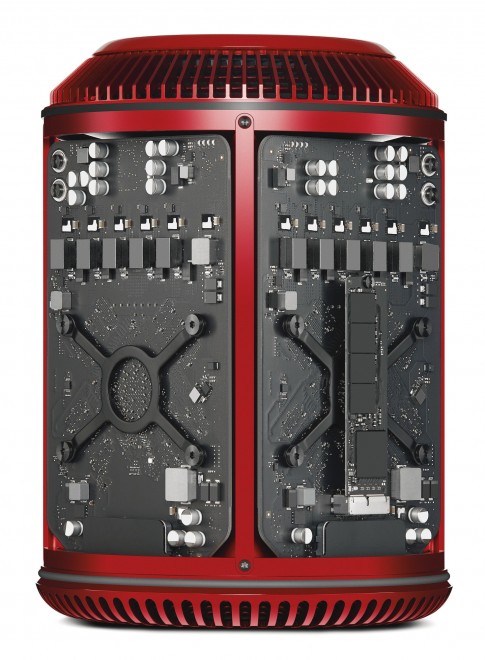 Apple, un Mac Pro rosso per beneficenza