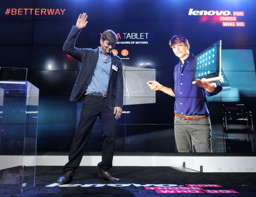 Ashton Kutcher, da Steve Jobs a Lenovo