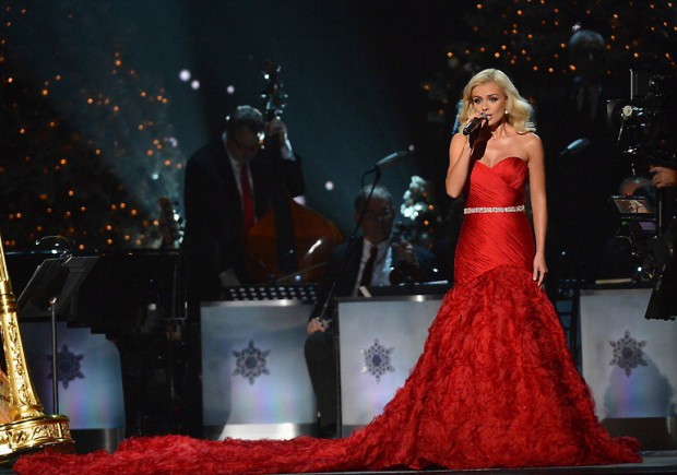      Katherine Jenkins dorme a occhi aperti