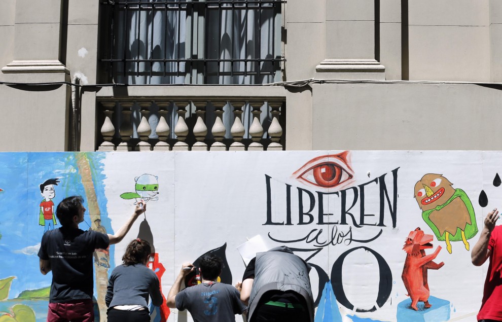 A Buenos Aires un murales per Greenpeace