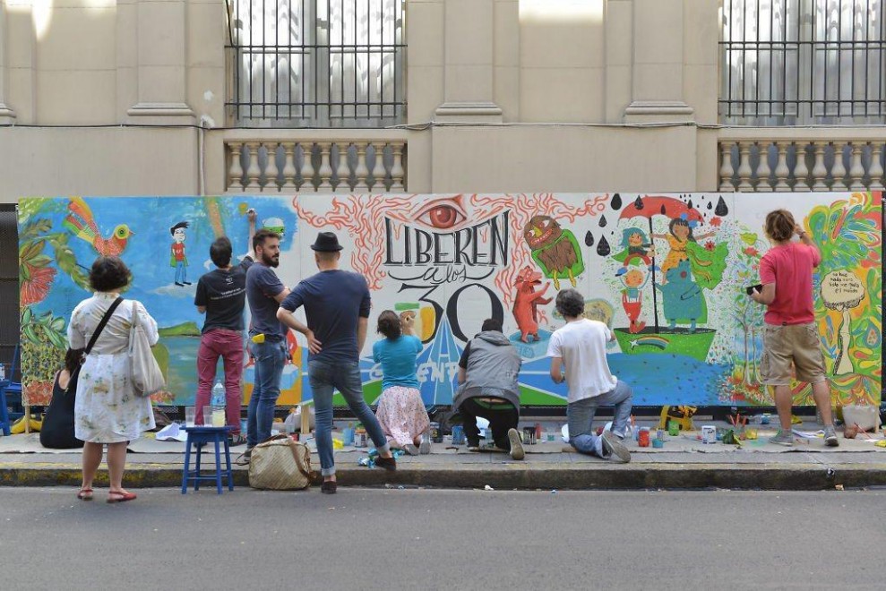 A Buenos Aires un murales per Greenpeace