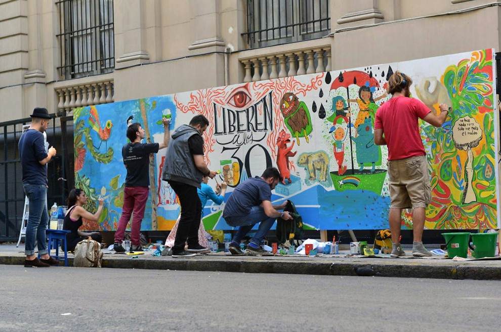 A Buenos Aires un murales per Greenpeace