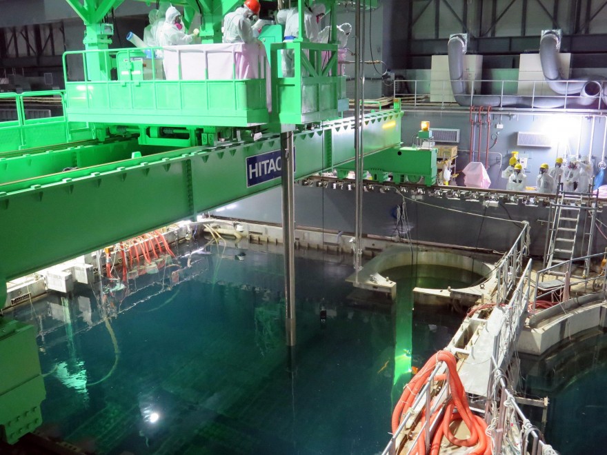 Fukushima, via alla rimozione delle barre di combustibile