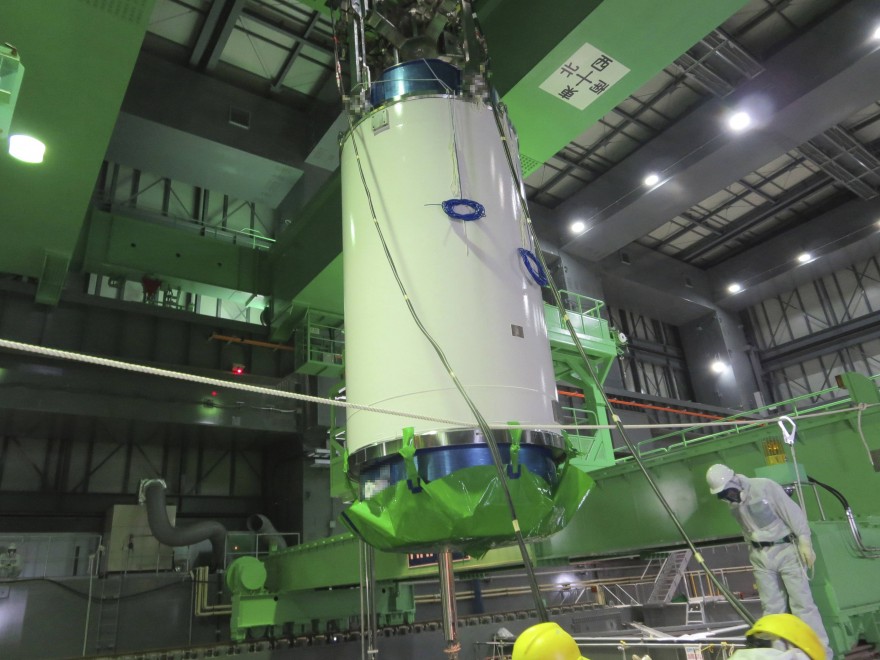 Fukushima, via alla rimozione delle barre di combustibile
