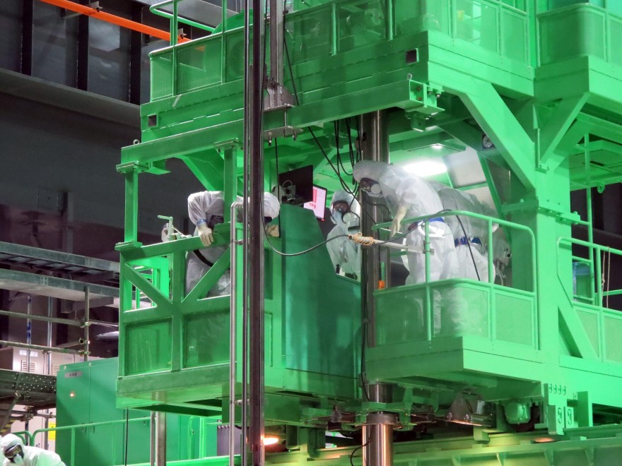 Fukushima, via alla rimozione delle barre di combustibile