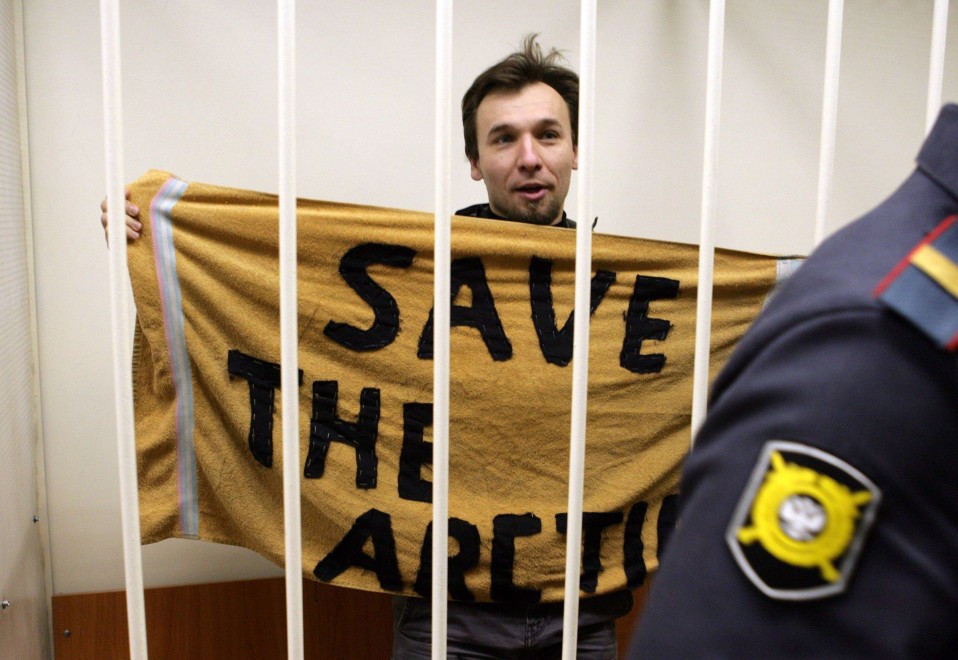 Greenpeace, gli attivisti in tribunale a San Pietroburgo