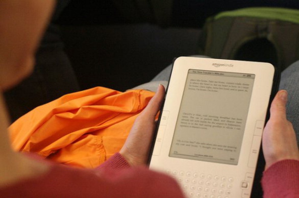 Aiuto, adesso &egrave; l'ebook a leggere noi