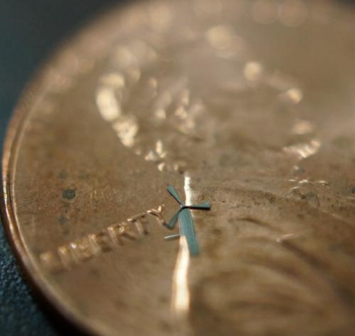Una micro pala eolica potr&agrave; ricaricare lo smartphone