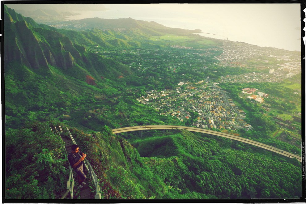 Hawaii, trekking sullo strapiombo