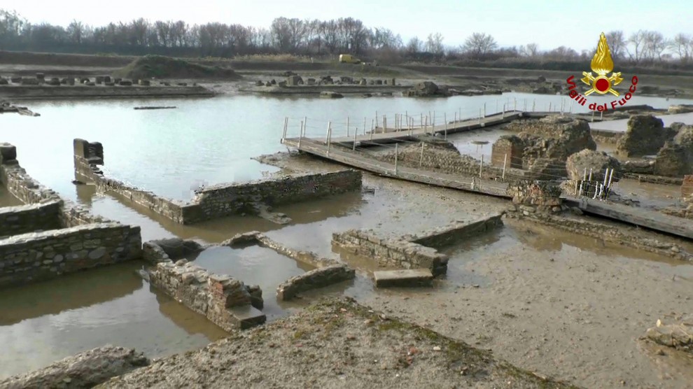 Sibari, gli scavi sommersi dall'acqua