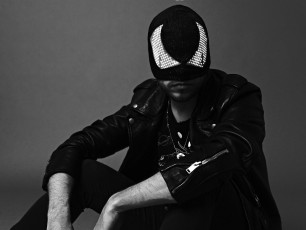 The Bloody Beetroots: "Porto la rivoluzione al festival. Cantando Modugno"