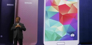 Samsung S5, nuova fotocamera e impronta digitale   Foto