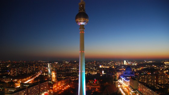 Berlino stringe i tempi per un dominio internet tutto suo