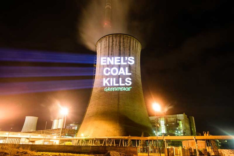 Greenpeace, tweet sulla centrale di carbone in Slovacchia: ''Renzi #cambiaverso''