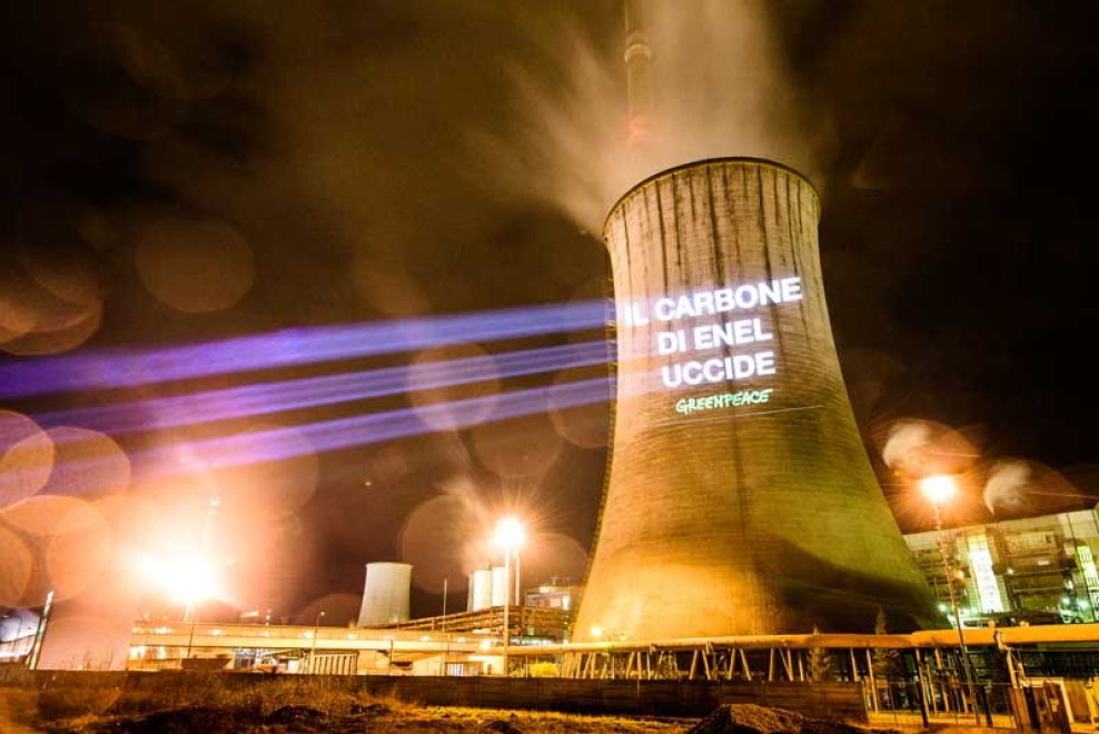 Greenpeace, tweet sulla centrale di carbone in Slovacchia: ''Renzi #cambiaverso''