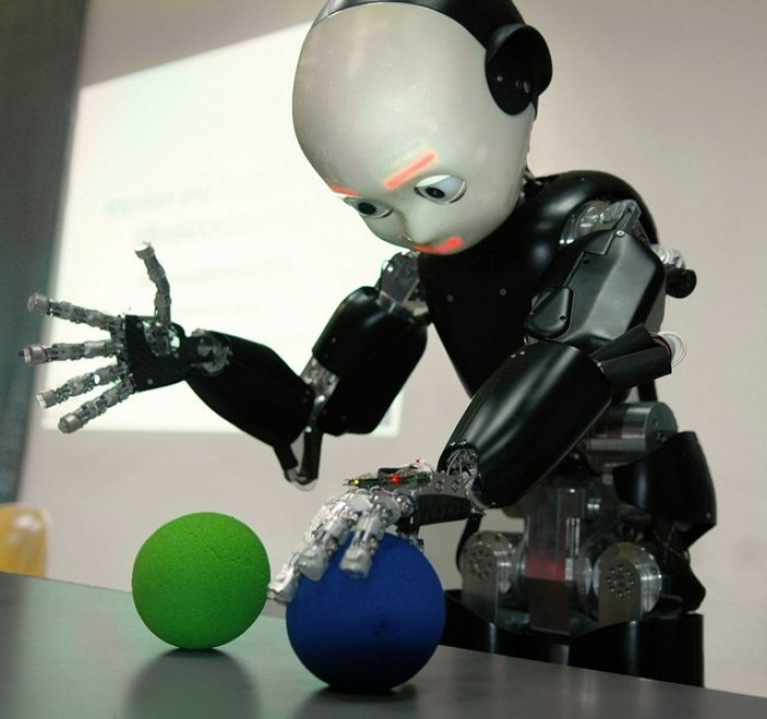 Robot come umani: un&rsquo;impresa impossibile?