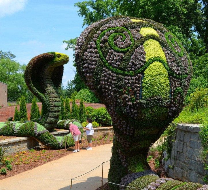 Atlanta, sculture vegetali giganti al giardino botanico