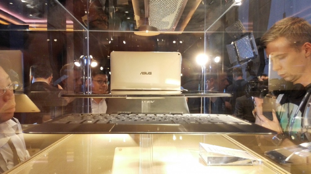 Asus decisa sulla strada dell'ibrido