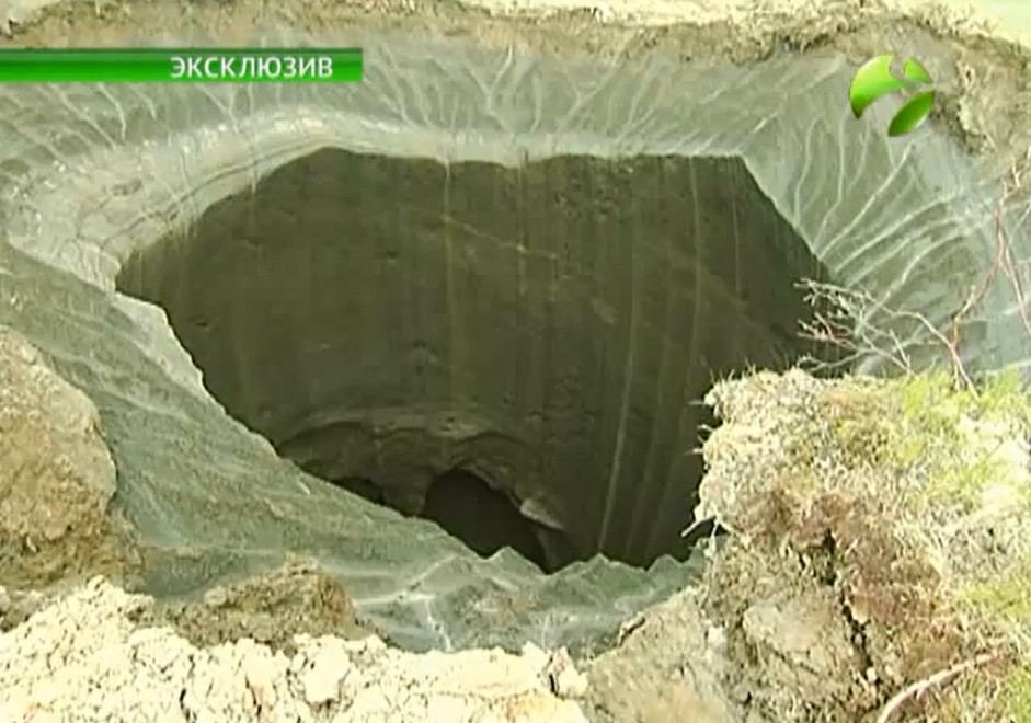 Siberia, misteriosa voragine si apre all'improvviso