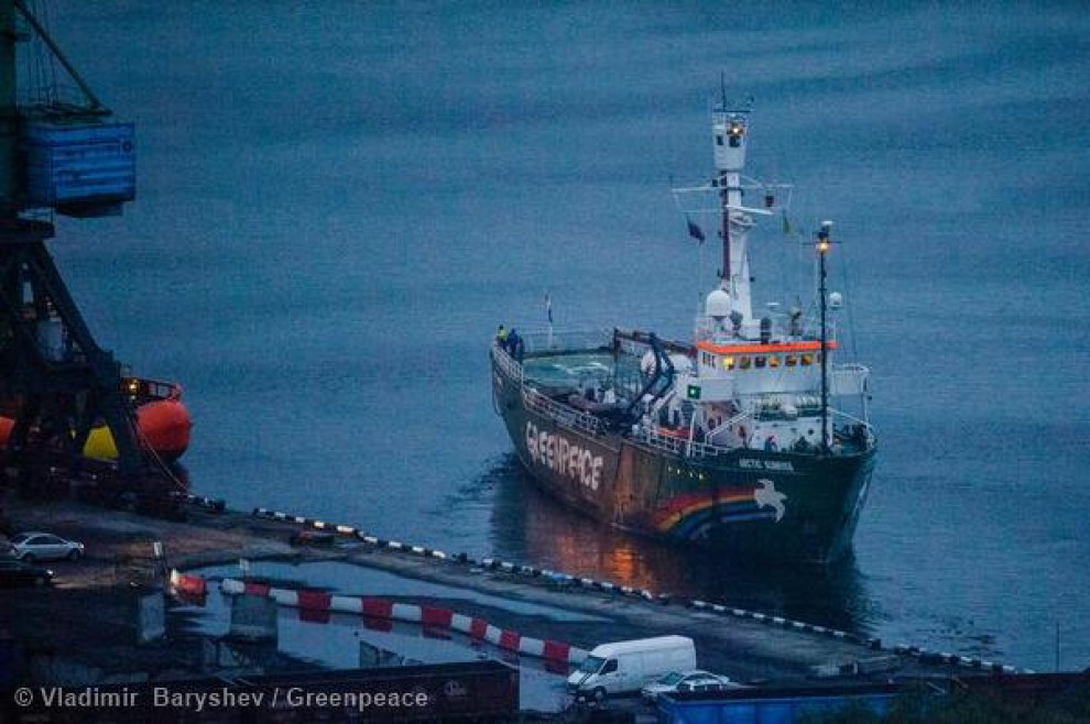 Greenpeace, la Arctic Sunrise torna a casa dopo 10 mesi di sequestro