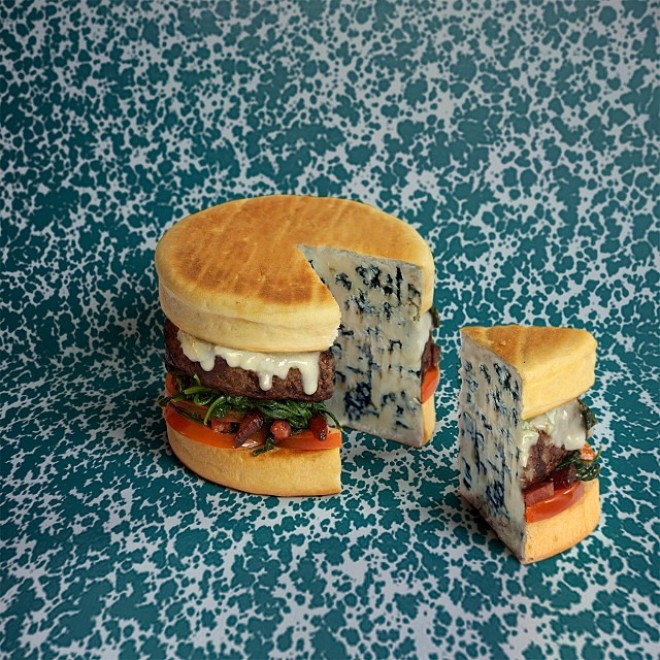 L'hamburger si trasforma: il ''re'' dei panini &egrave; un capolavoro