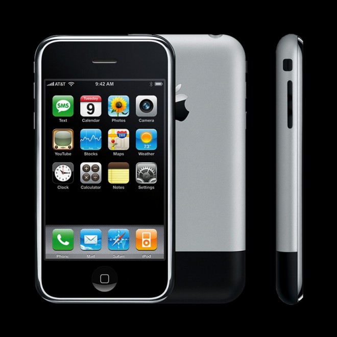 iPhone, la storia del melafonino in otto modelli di smartphone Apple