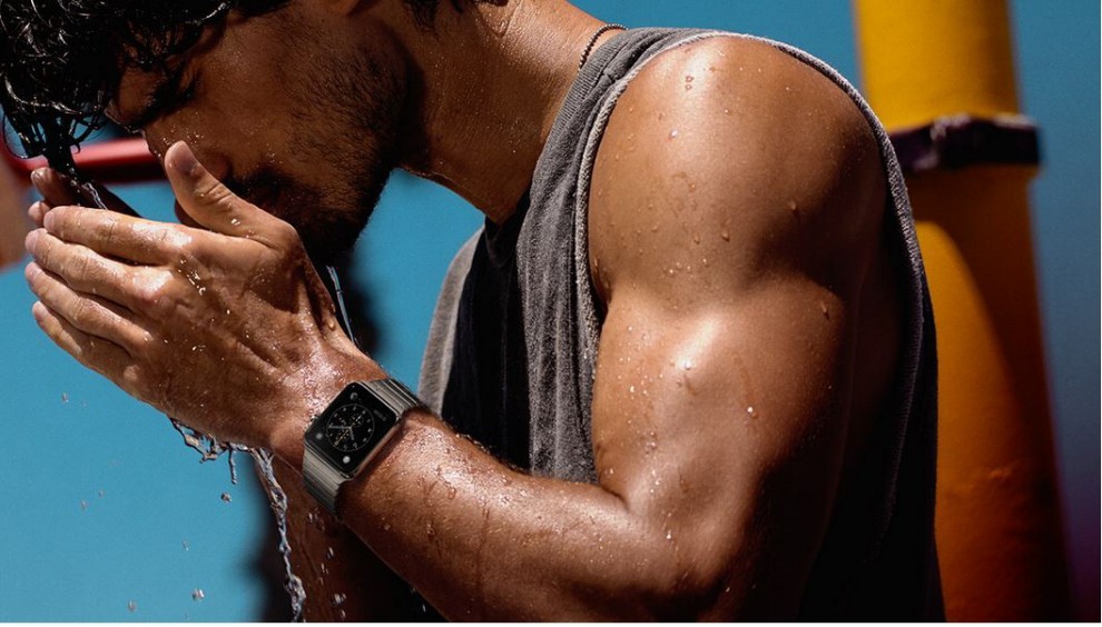 San Francisco, svelato l'Apple Watch