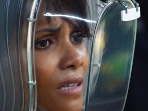 The Extant, antologia di Spielberg formato tv