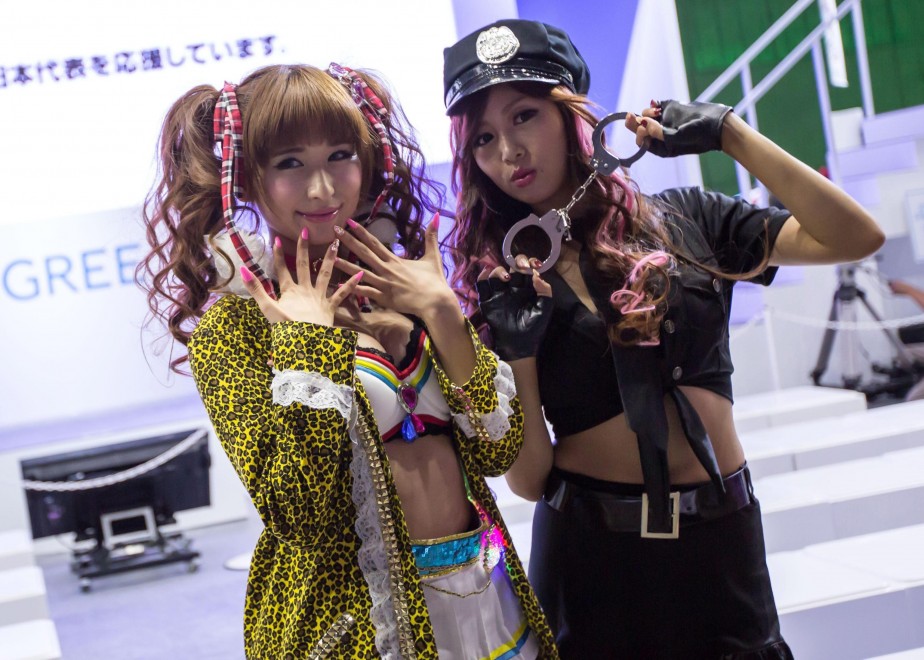 Tokyo Game Show, il fidanzato virtuale con orecchie da gatto