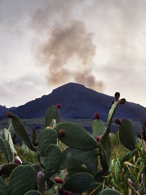 Stromboli, spettacolo notturno alla Sciara del Fuoco