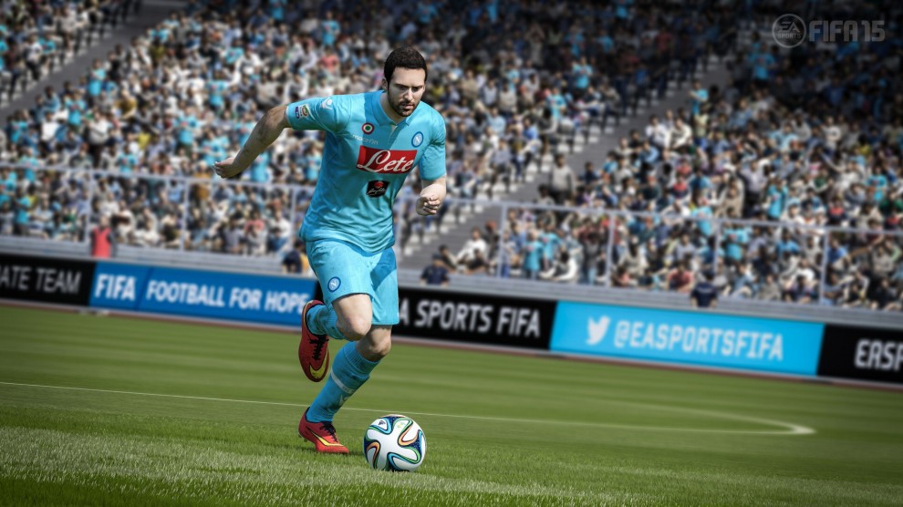 Pes e Fifa scendono in campo