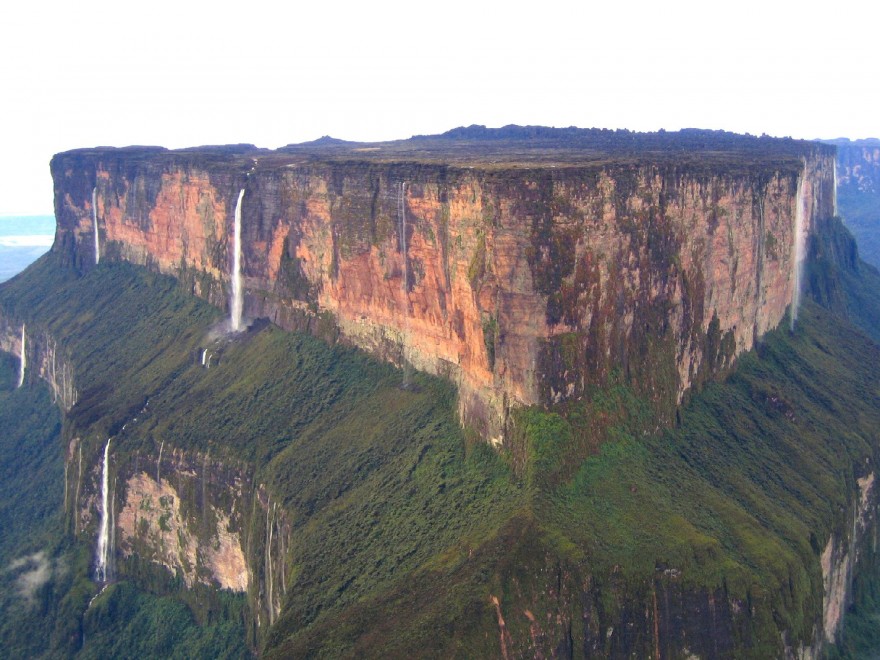 Le cascate delle meraviglie: trenta luoghi da scoprire