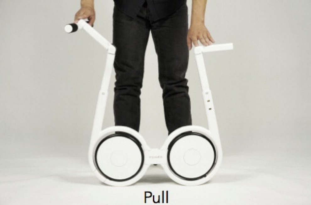 Impossible, la bici elettrica che entra nello zaino