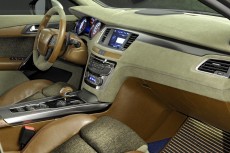 E con la 508 RXH Castagna l'Atelier Milanese torna in pista