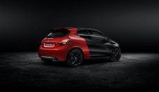 208 GTi 30° anniversario: la GTI  più estrema firmata Peugeot Sport