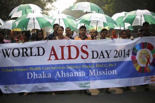 Dall'Italia a al Nepal: il mondo ricorda le vittime dell'Aids