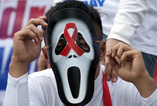 Dall'Italia a al Nepal: il mondo ricorda le vittime dell'Aids