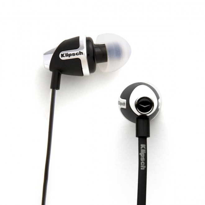 Around-ear, on-ear, in-ear, bluetooth: 10 cuffie da scoprire