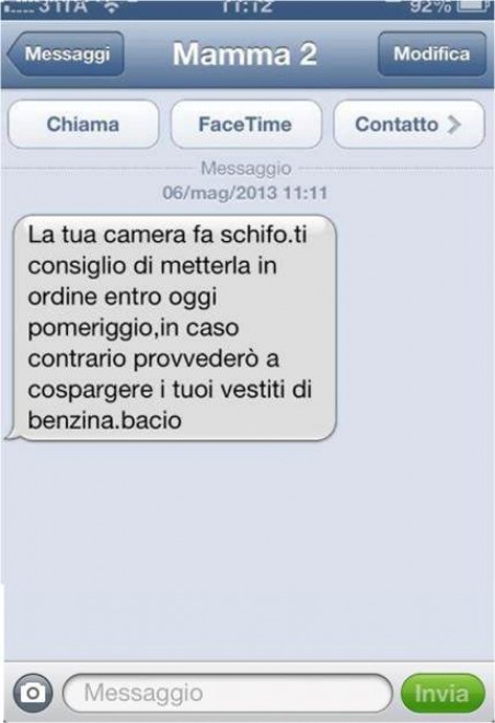 Genitori, figli ed sms: le conversazioni esilaranti
